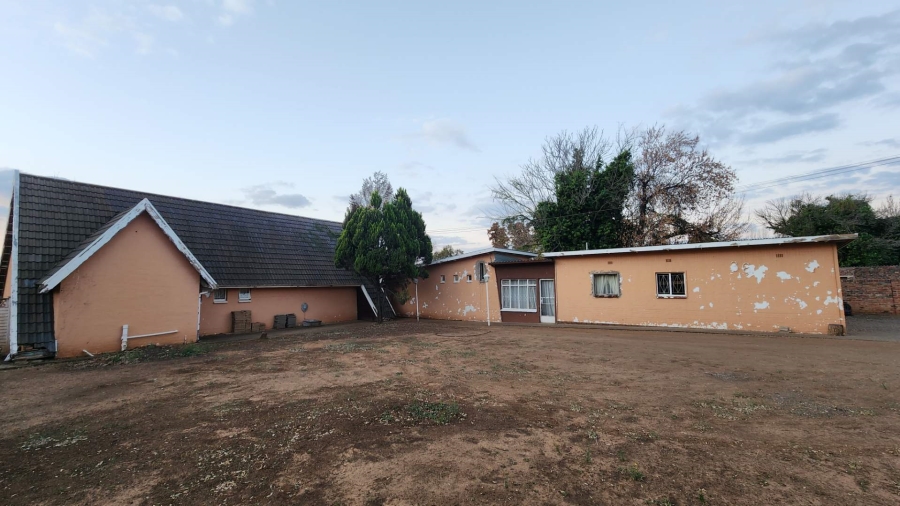 4 Bedroom Property for Sale in Bayswater Free State